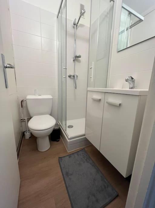 Cosy Et Idealement Place Apartment *